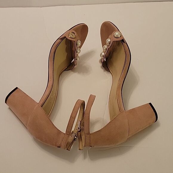 JESSICA SIMPSON FAUX EARL'S STRAP ADJUSTABLE BUCKLE ALMOND TOE BLOCK HEEL SANDAL - Picture 12 of 16